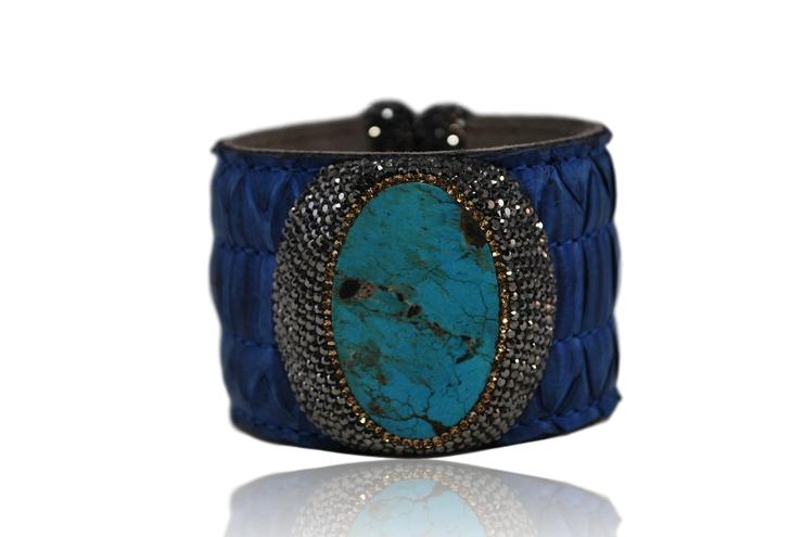 RDrox™ Agate Cuff Bracelet Blue