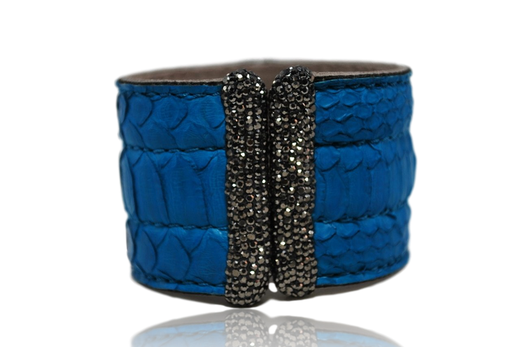 RDrox™ Agate Cuff Bracelet Blue